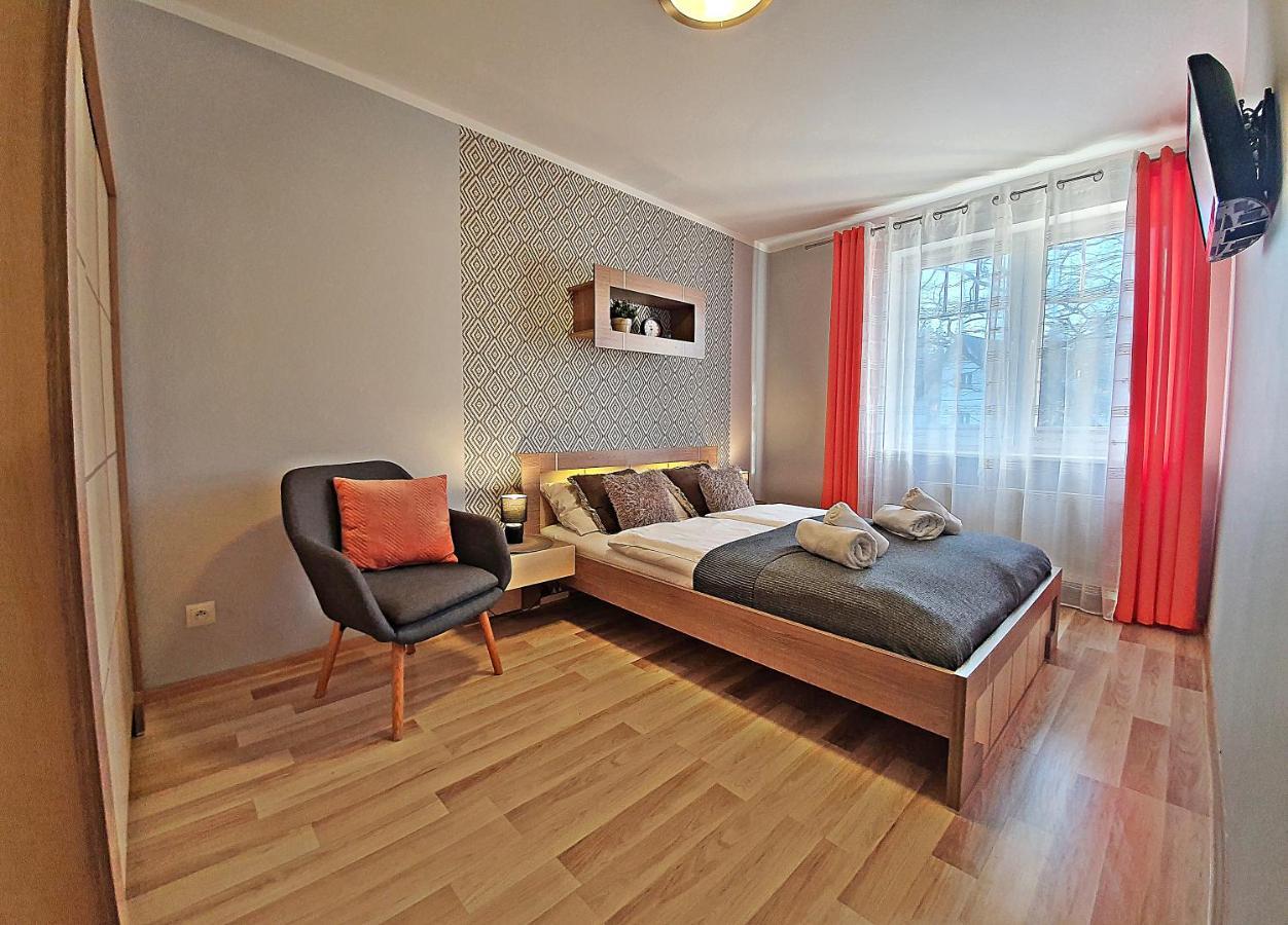 Apartamenty Sun&Fun Rezydencja Pod Debami Nad Lomnica 1B I 2B- Blisko Centrum I Sklepow W Otoczeniu Zieleni Karpacz Kültér fotó