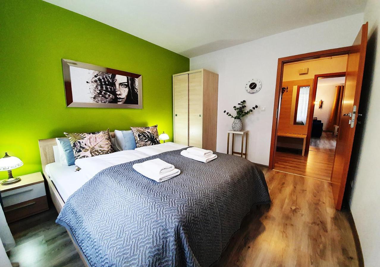 Apartamenty Sun&Fun Rezydencja Pod Debami Nad Lomnica 1B I 2B- Blisko Centrum I Sklepow W Otoczeniu Zieleni Karpacz Kültér fotó