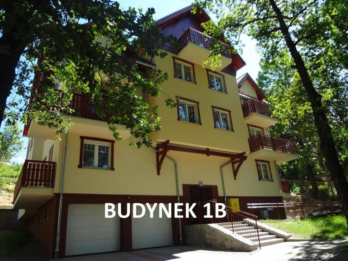 Apartamenty Sun&Fun Rezydencja Pod Debami Nad Lomnica 1B I 2B- Blisko Centrum I Sklepow W Otoczeniu Zieleni Karpacz Kültér fotó